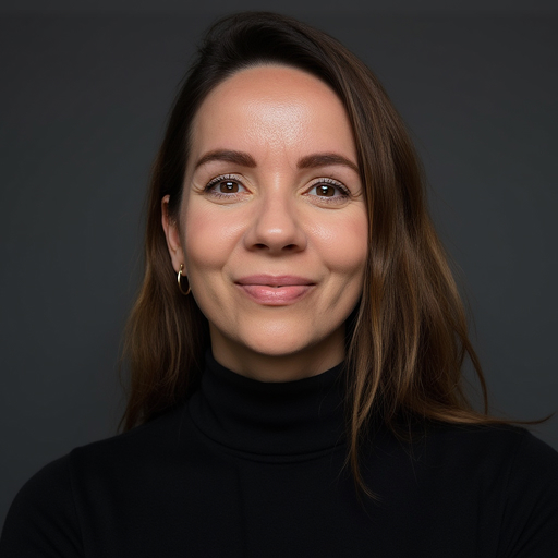 Jessica Kaschade, Senior RegTech & Legal Expert bei caralegal, Portraitfoto